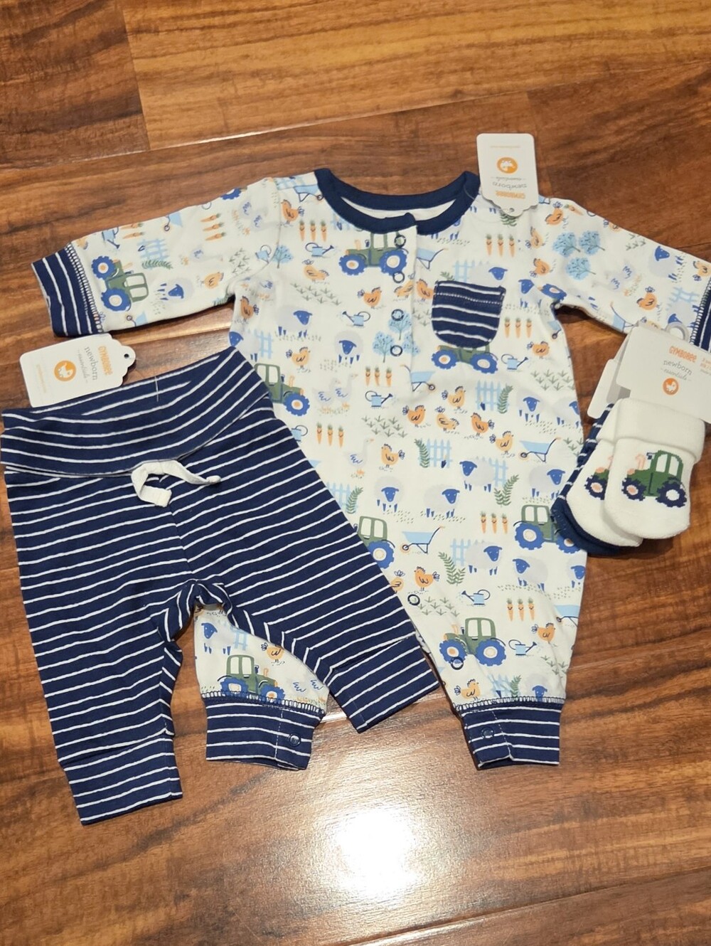 Gymboree NWT Newborn Farm Print One-Piece Romper, Striped Pants and Socks (2)
